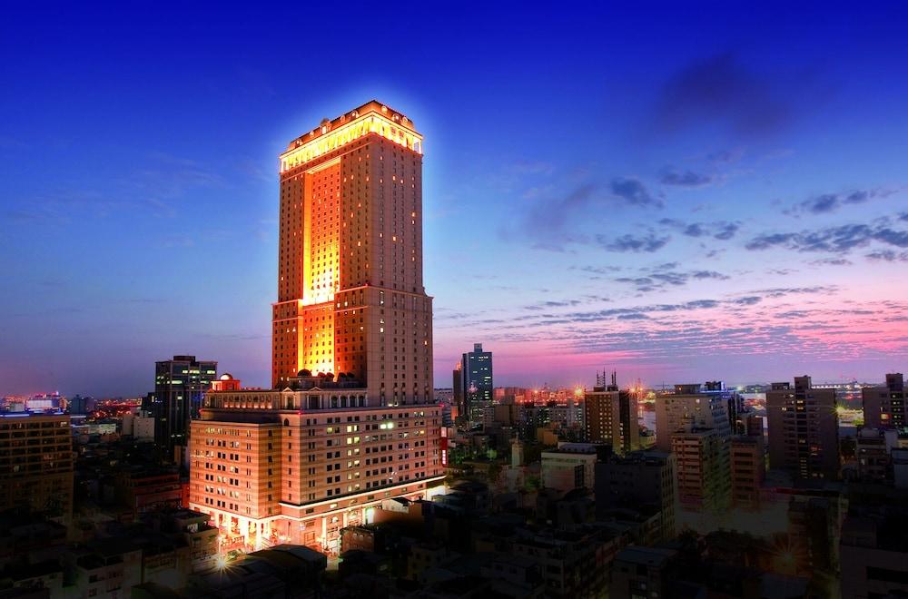 GRAND HI LAI — 5