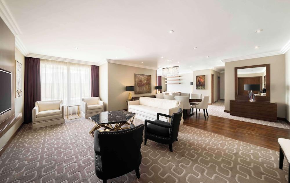 Radisson Blu Hotel and Convention Center, Riyadh Minhal — 10