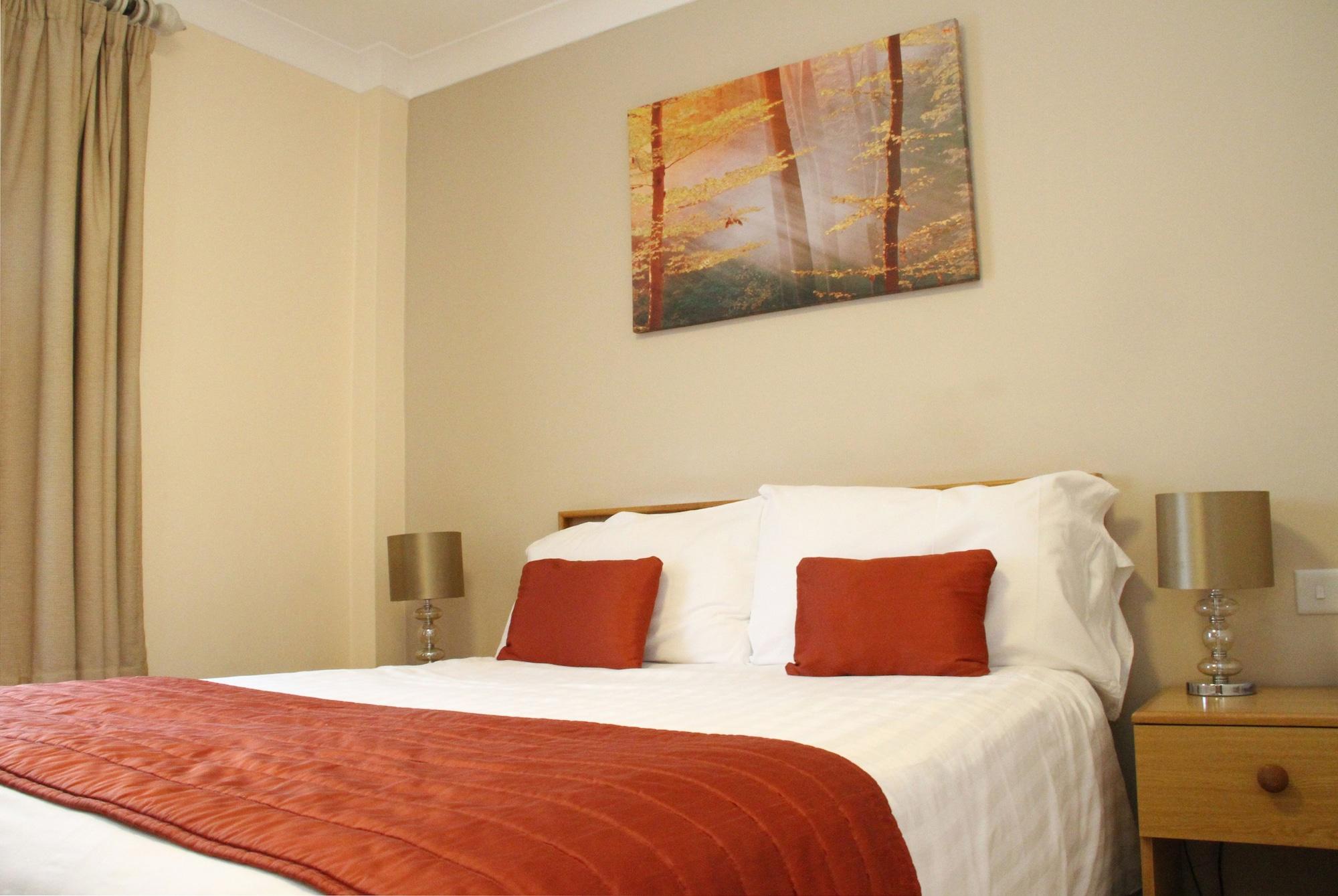 Exeter Court Hotel — 8