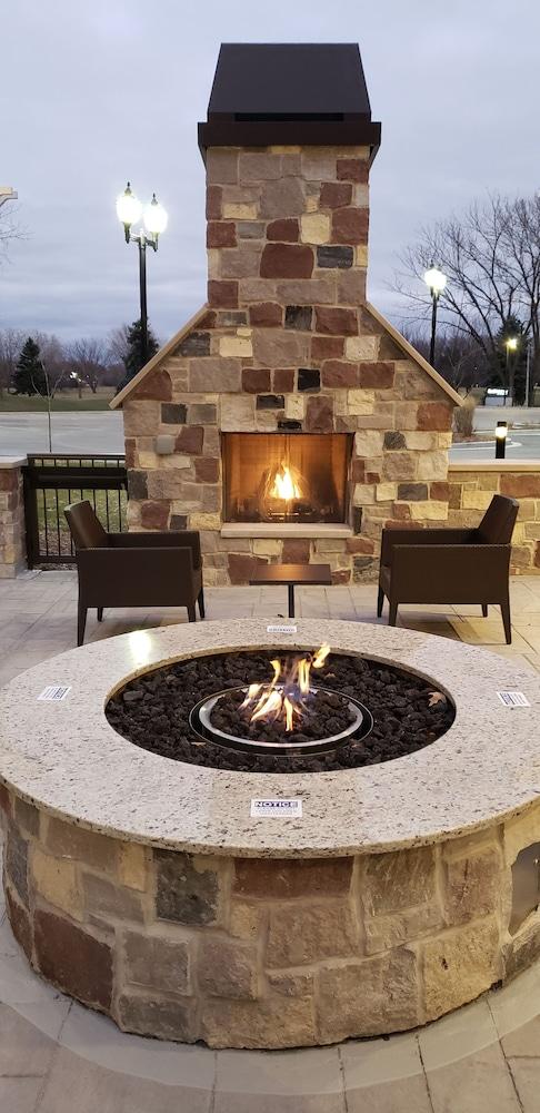 Residence Inn Milwaukee Brookfield — 7