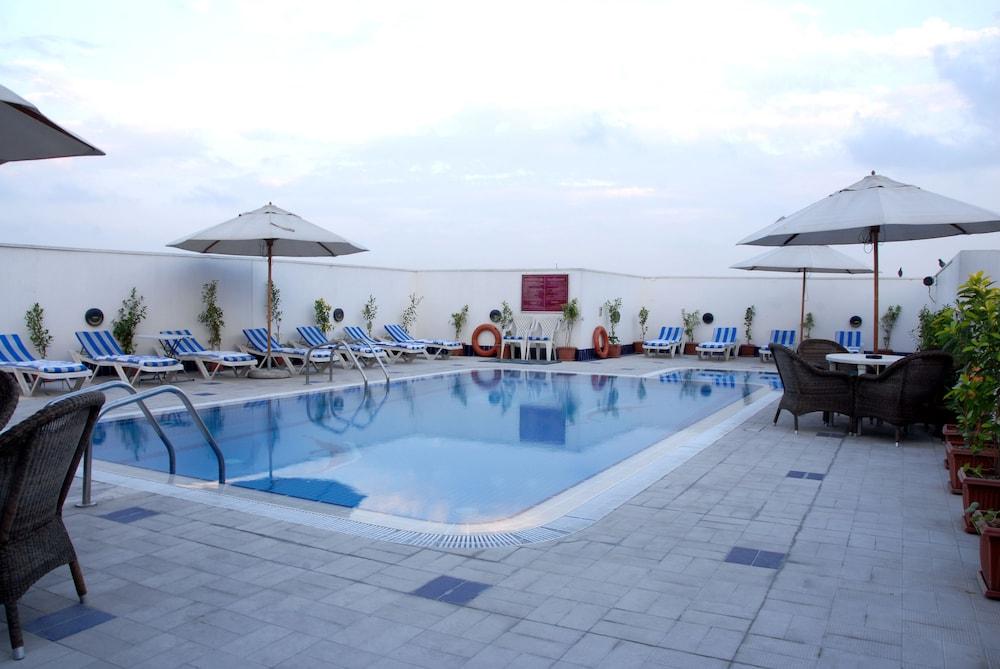 Moscow Hotel — 3
