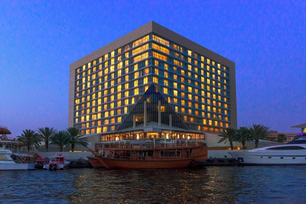 Sheraton Dubai Creek Hotel And Towers — 4