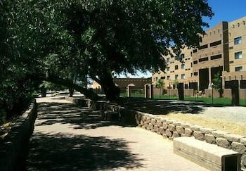 Courtyard Farmington