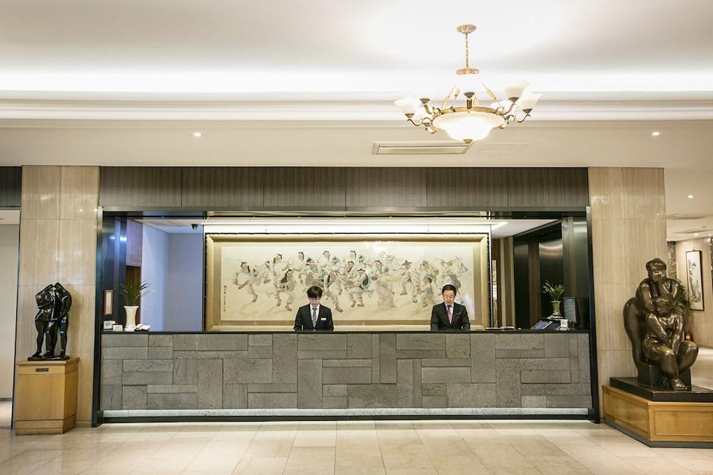 Busan Tourist Hotel — 10