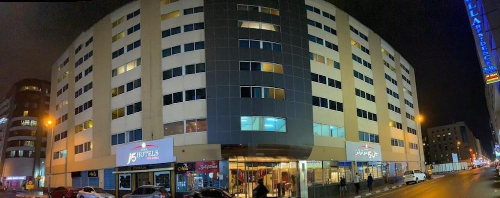 Rolla Suites Hotel (ex J5 Bur Dubai Hotel) — 1