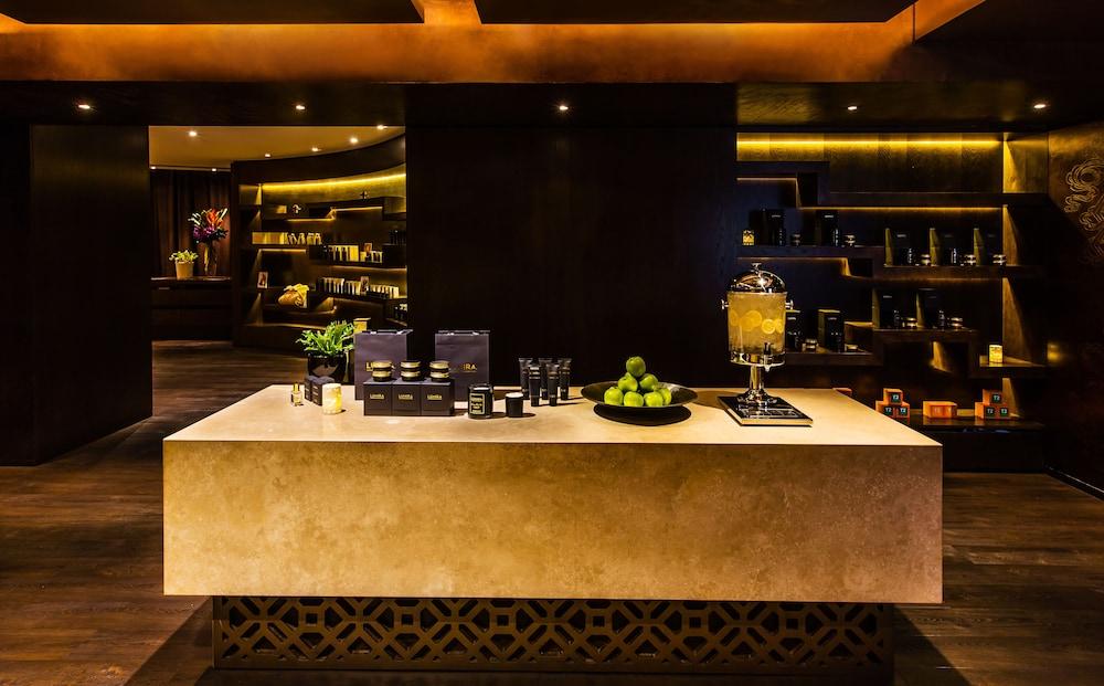 Shangri-La Sydney — 10