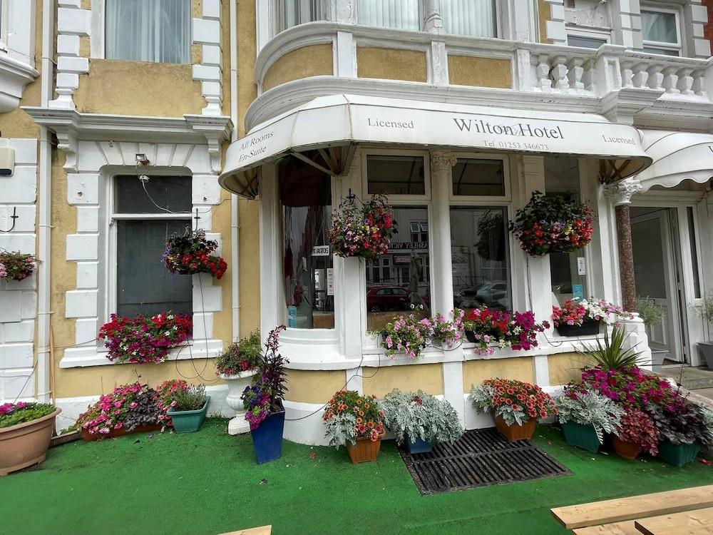 The Wilton Hotel — 4