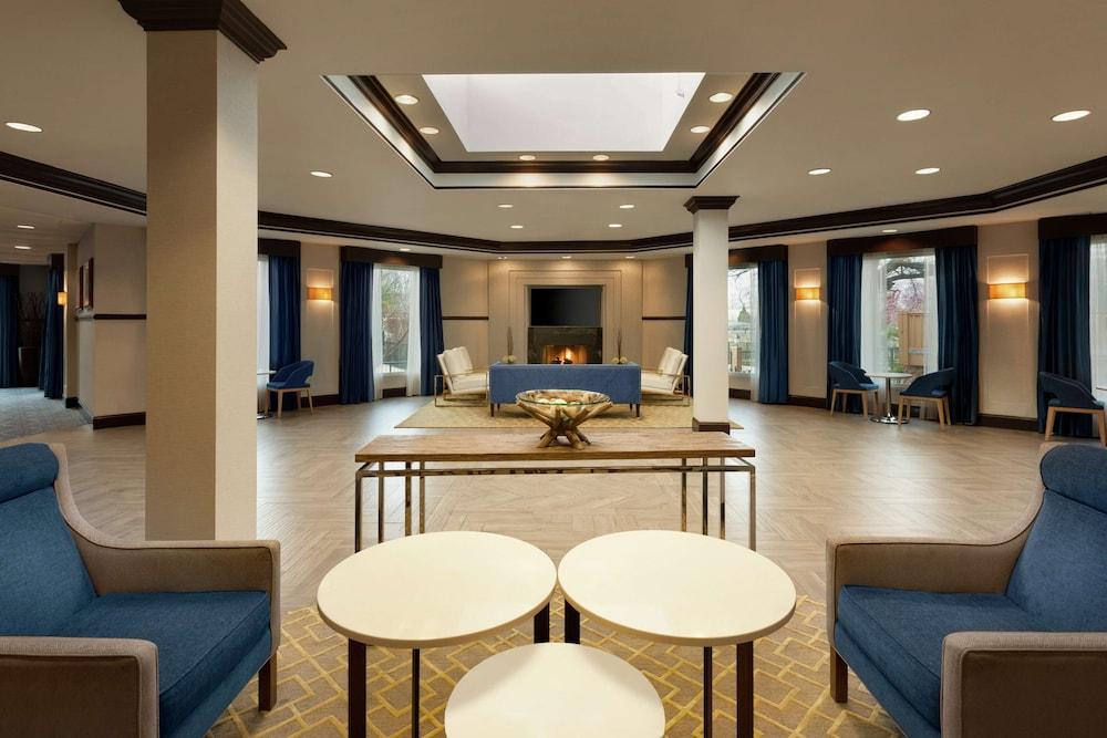 Doubletree Hotel Annapolis — 8