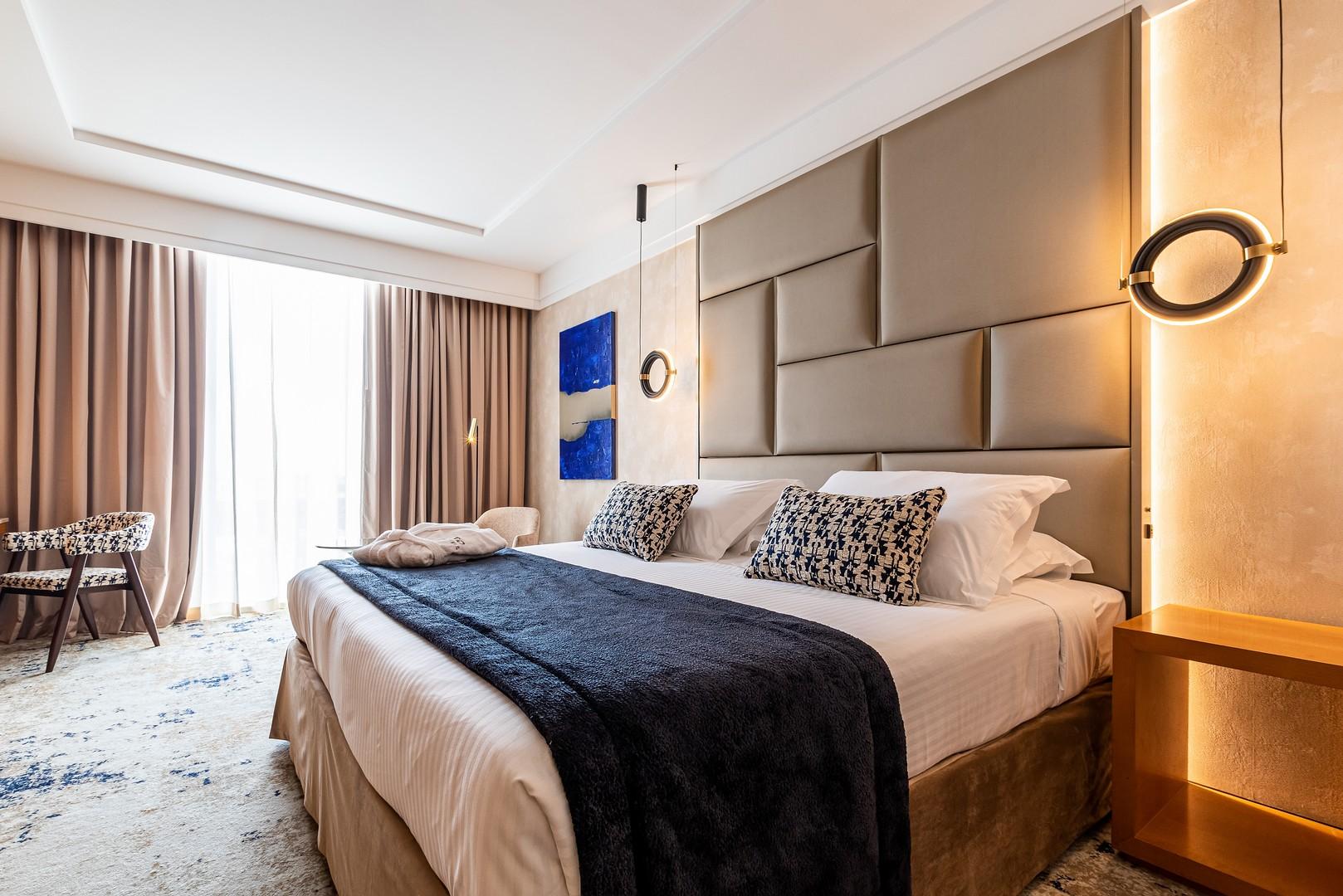 TALATONA CONVENTION HOTEL — 8
