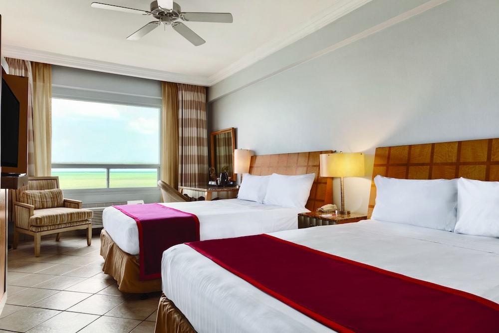 Ramada by Wyndham Princess Belize City — 9