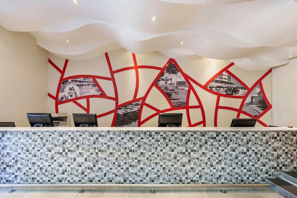 Protea Hotel by Marriott Lusaka Cairo Road — 4
