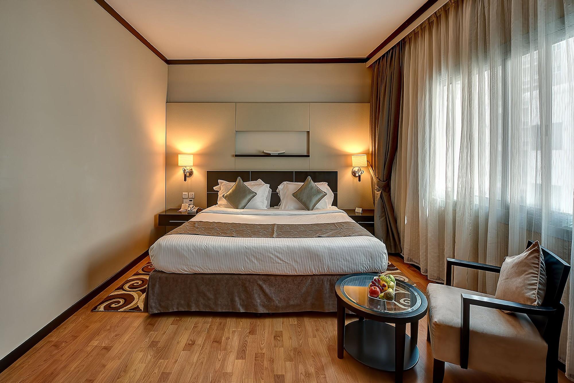 GRANDEUR HOTEL AL BARSHA — 9
