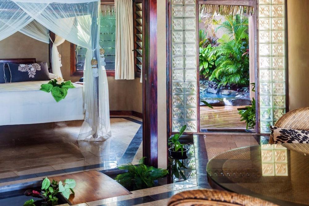 RUMOURS LUXURY VILLAS & SPA — 10
