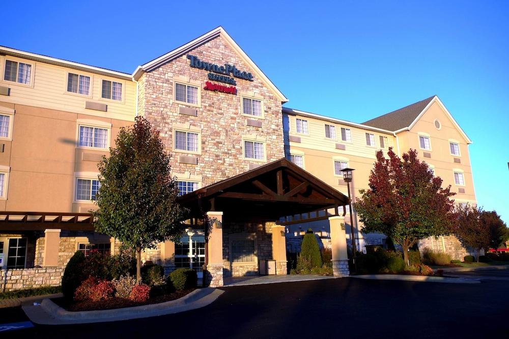 TownePlace Suites Joplin — 5
