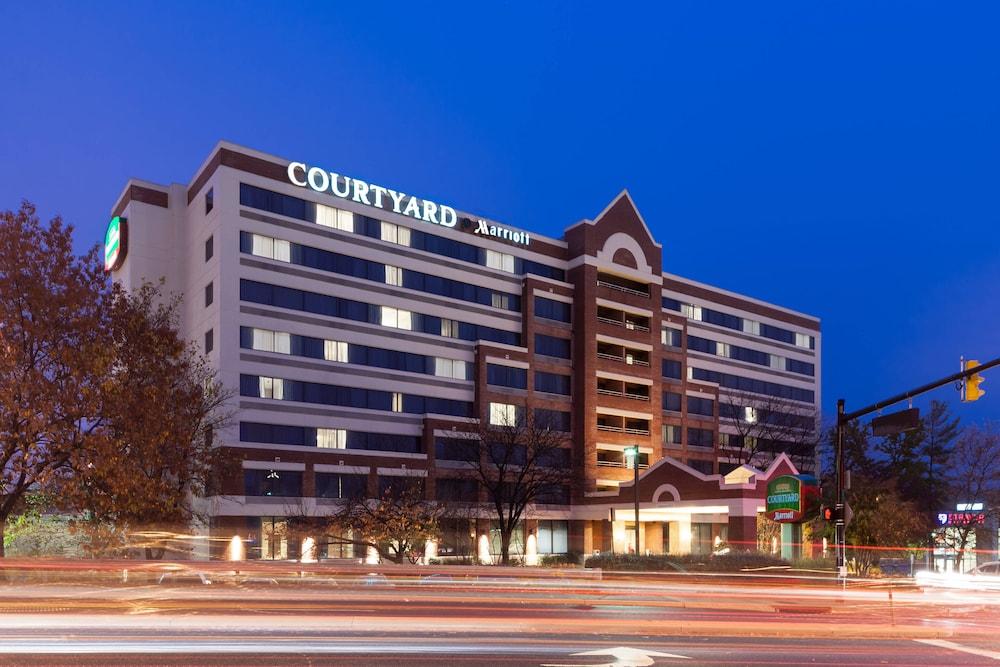 Courtyard By Marriott Alexandria Old Town/Southwest