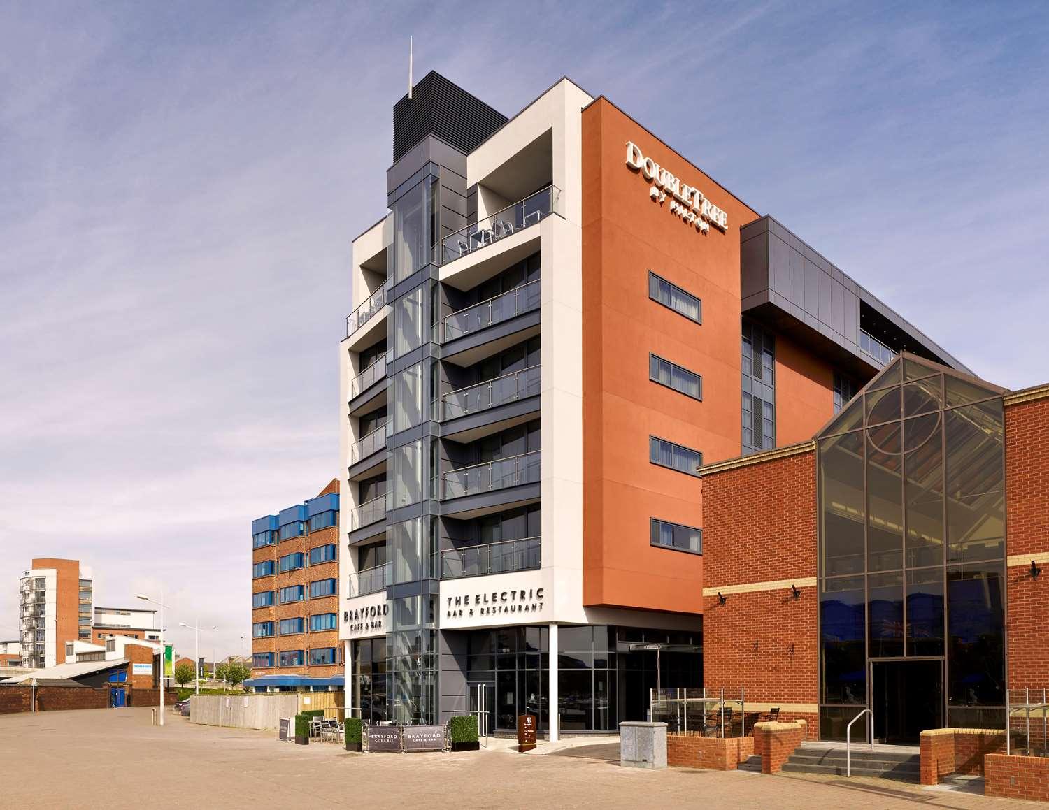 Doubletree By Hilton Lincoln — 6
