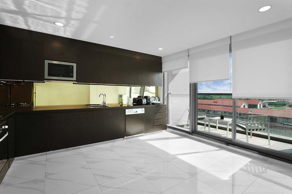 Millennium Atria Business Bay — 8