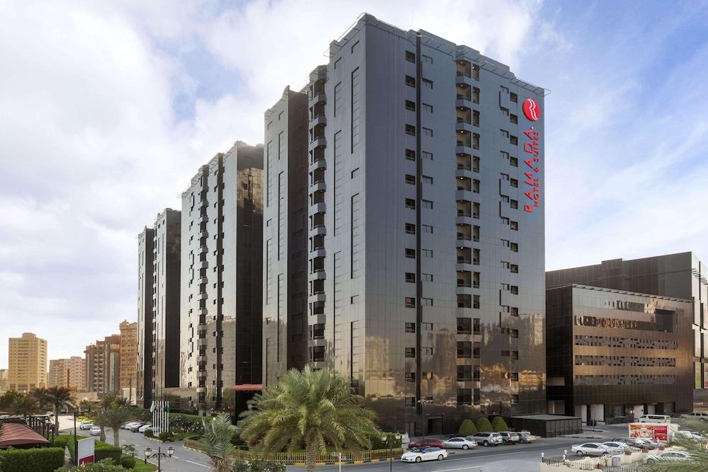 Ramada Hotel and Suites By Wyndham Ajman — 3