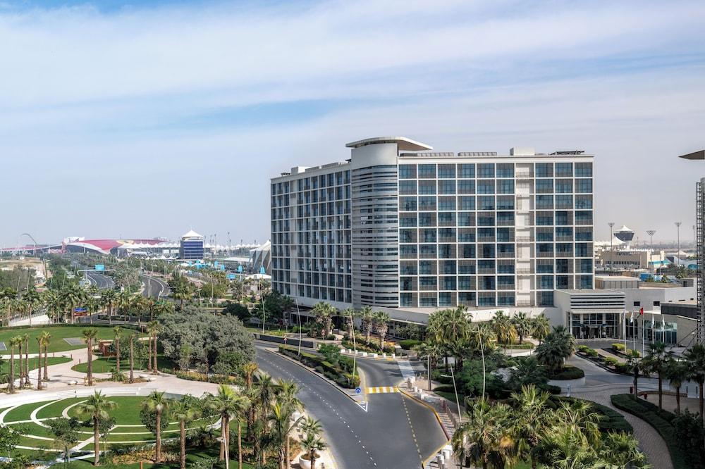 Yas Plaza Marina by IHG