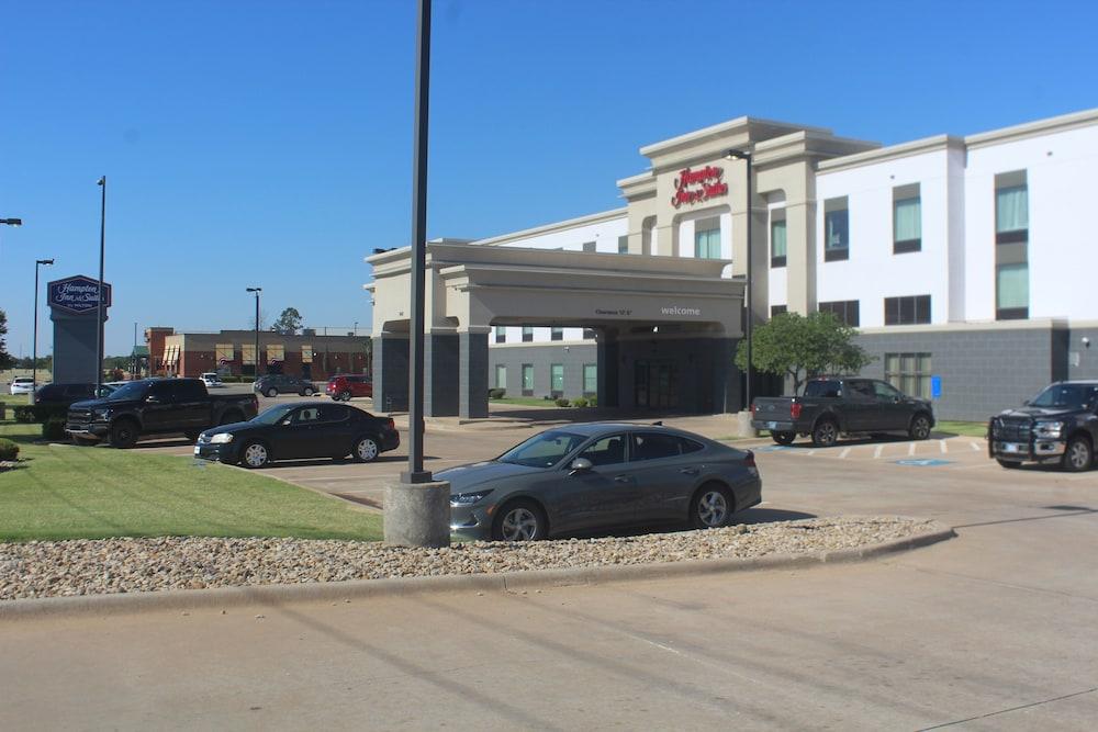 Hampton Inn & Suites Altus — 3