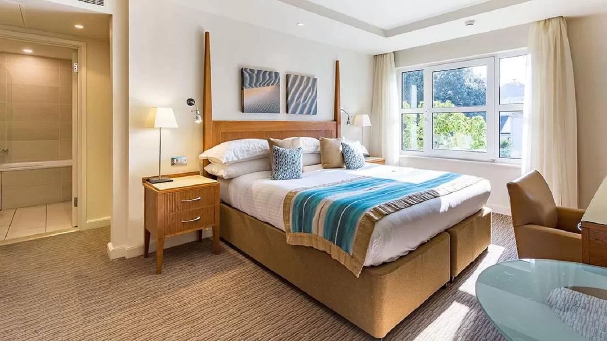 L'horizon Beach Hotel And Spa — 7