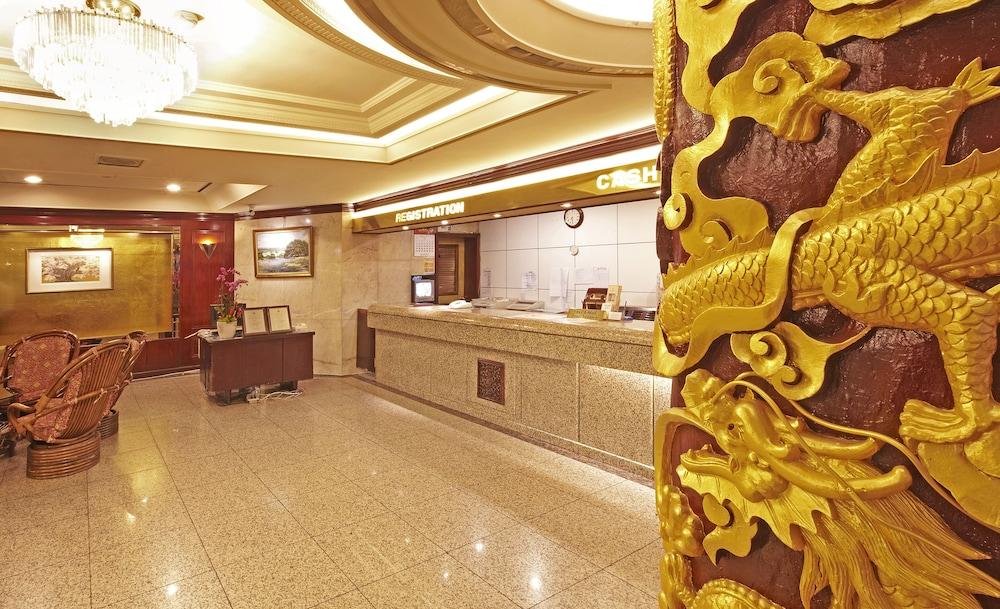 Emperor Hotel Taipei 885305 — 4
