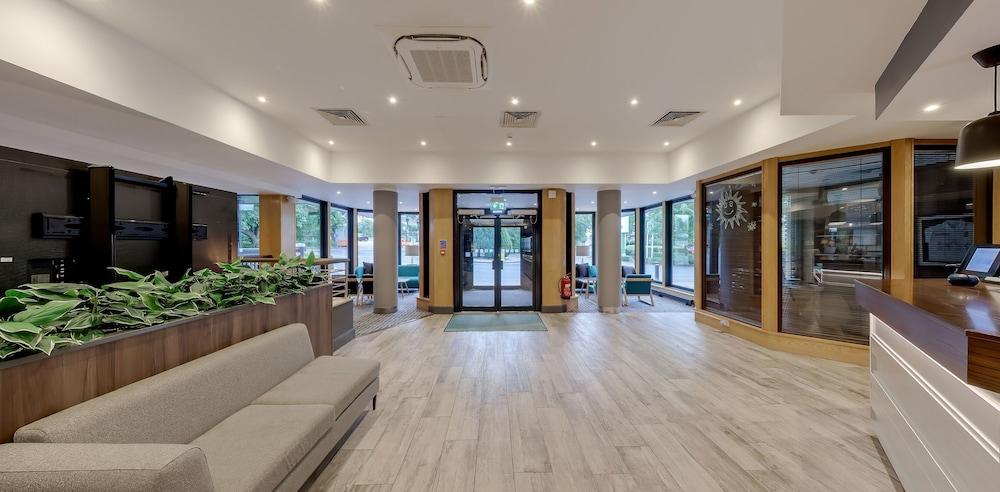 Holiday Inn Hemel Hempstead M1, JCT. 8 by IHG — 9