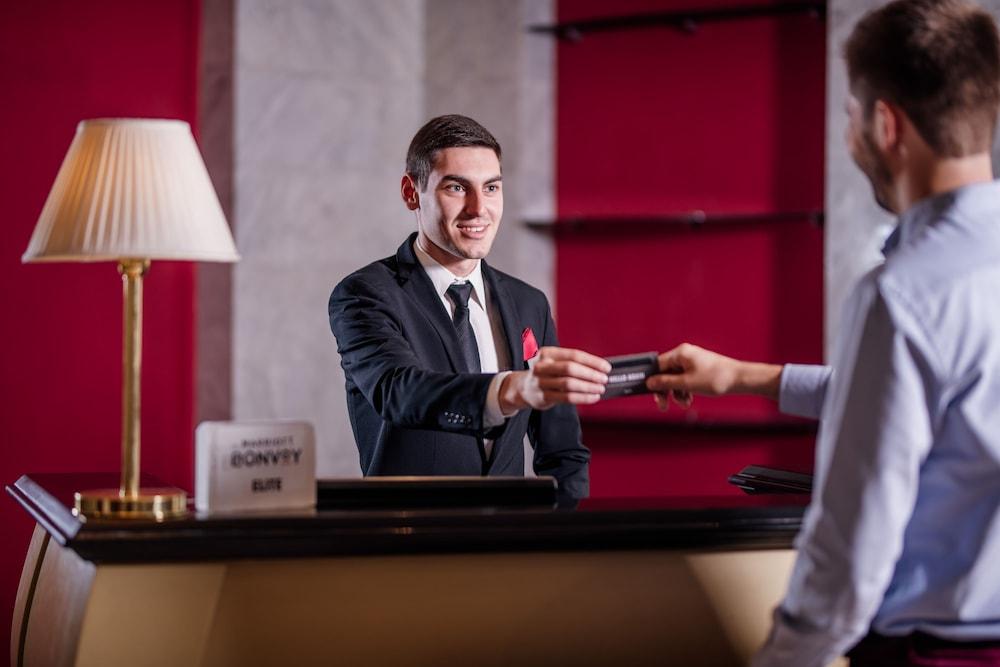 ARMENIA MARRIOTT HOTEL YEREVAN — 7