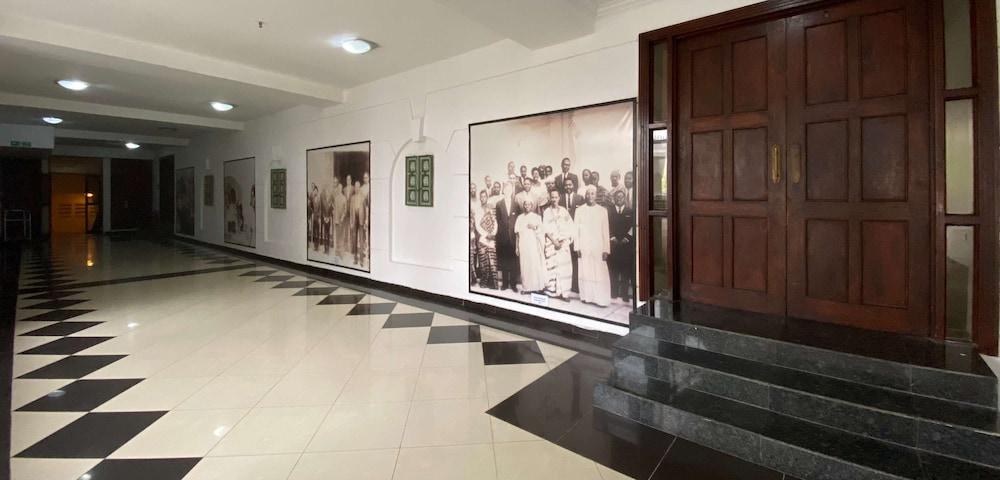 Golden Tulip Dar Es Salaam — 4