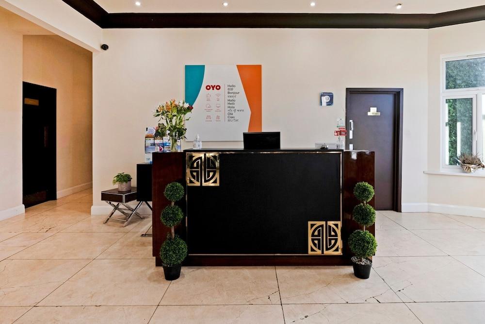 OYO The Baltimore Hotel — 5