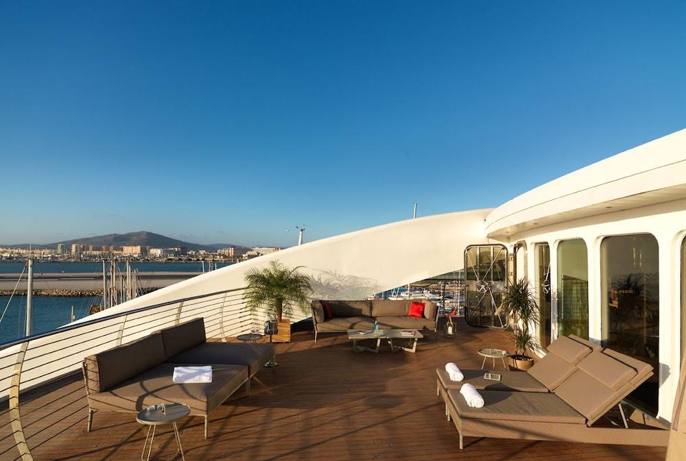 Sunborn Gibraltar — 4