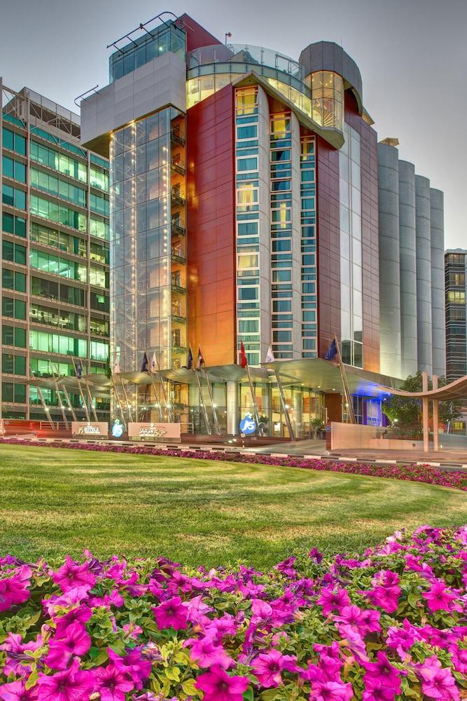 J5 Hotels Port Saeed Dubai — 3