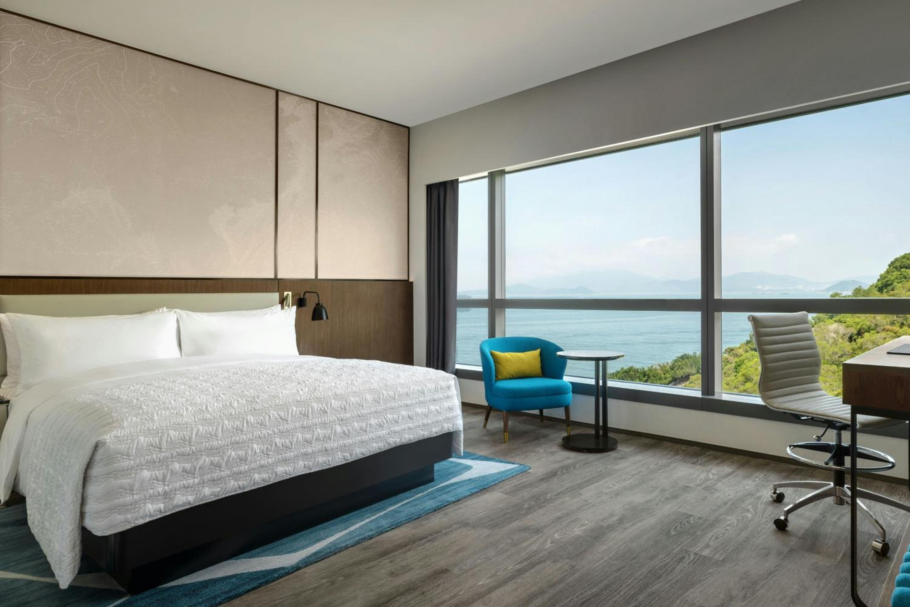 Le Meridien Cyberport — 10