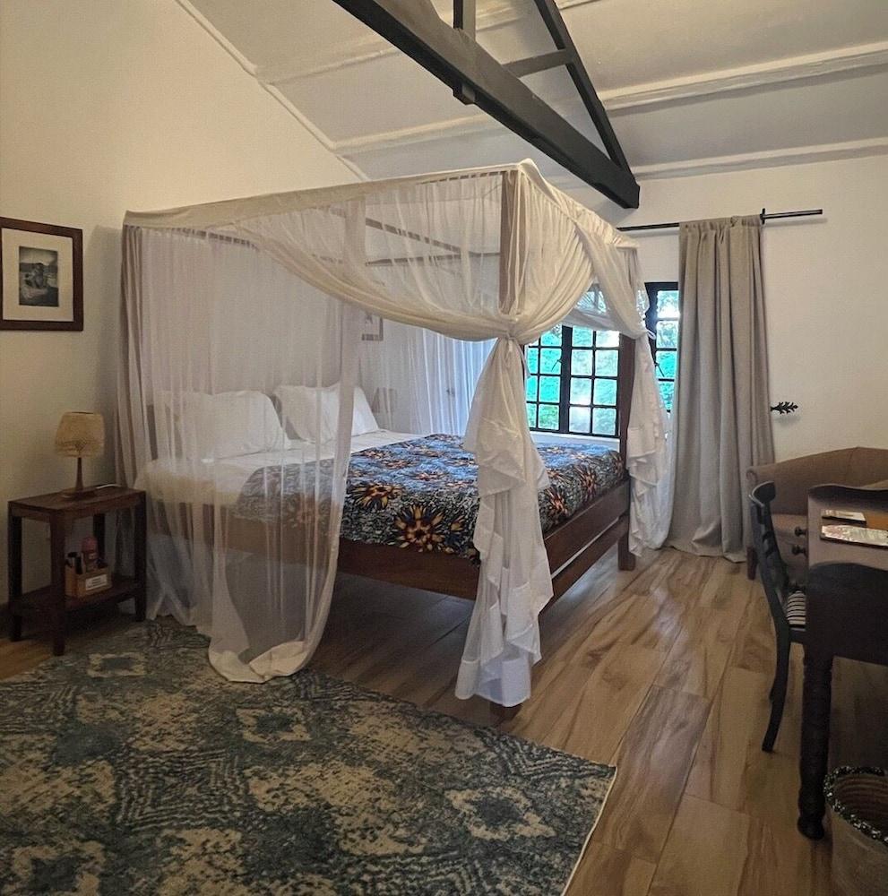 Mount Meru Game Lodge — 6