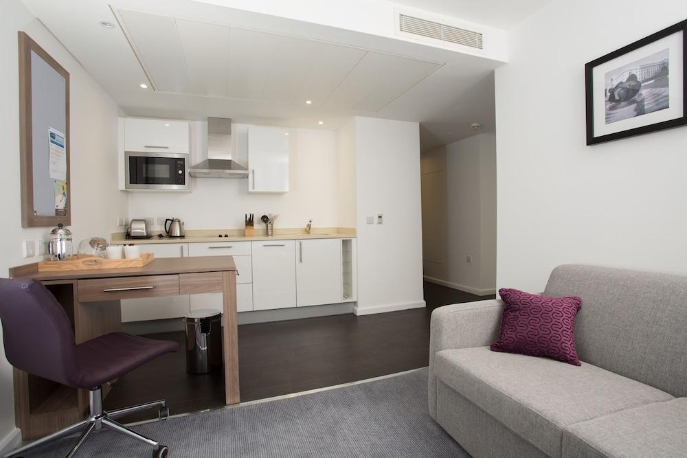 Staybridge Suites Birmingham by IHG — 8