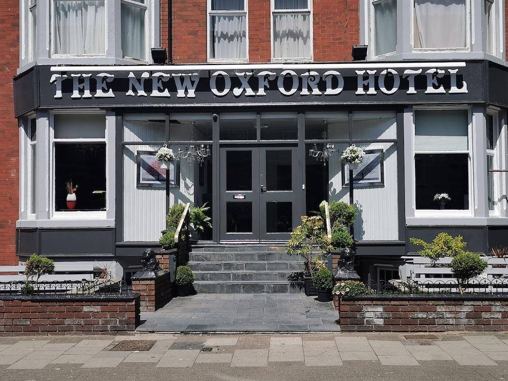 The New Oxford Hotel