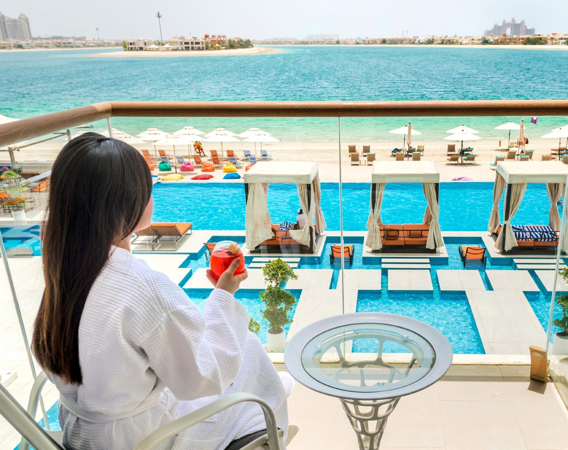 Royal Central The Palm — 2