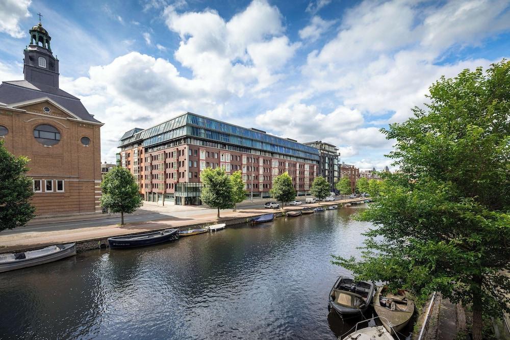 Avani Museum Quarter Amsterdam Hotel (former NH Amsterdam Museum Quarter) 20124 — 2
