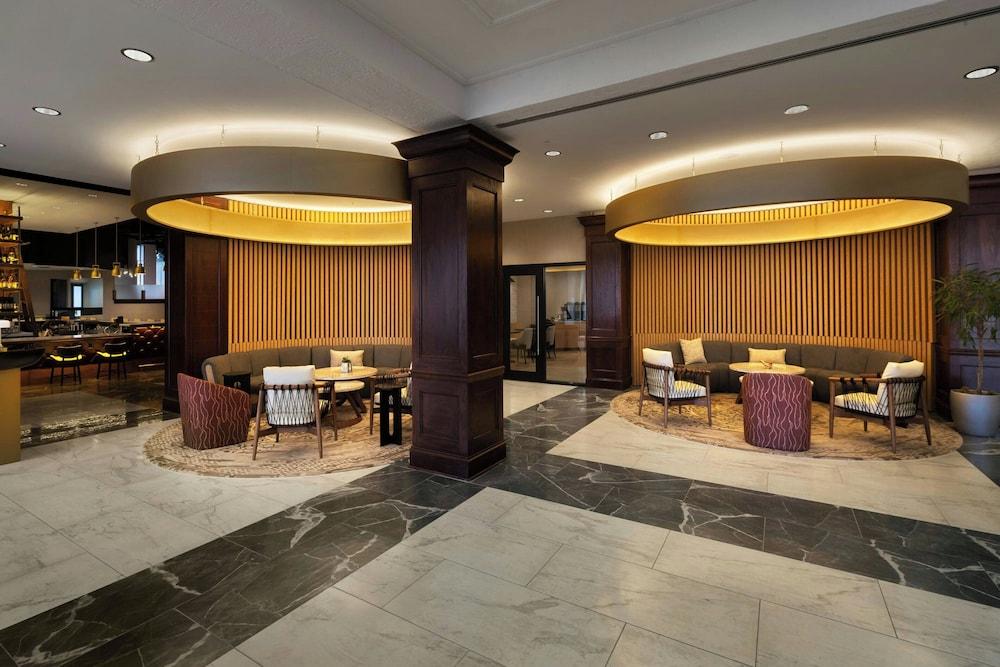Buffalo Marriott Niagara — 7