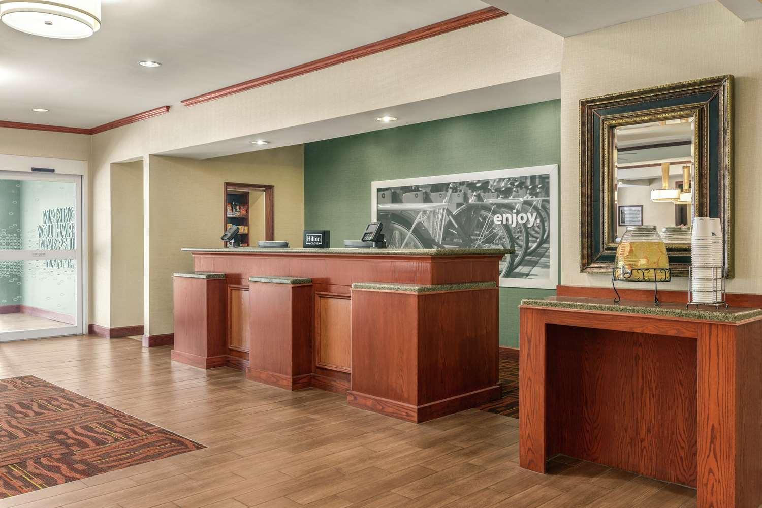 Hampton Inn Athens, OH — 9