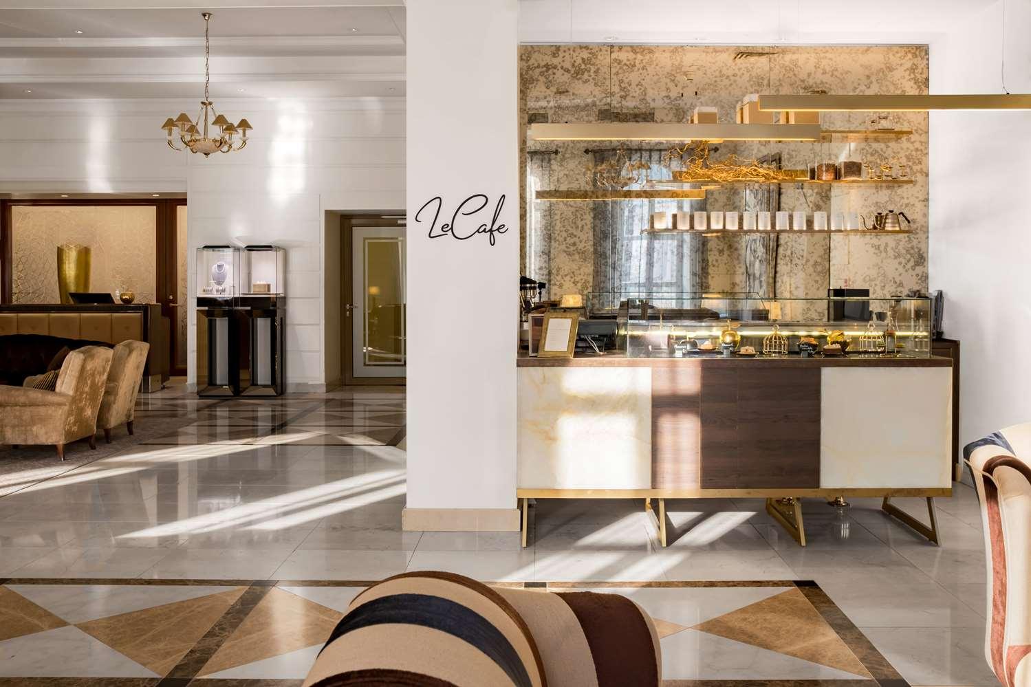 Grand Hotel Vilnius, Curio Collection by Hilton 925525 — 9