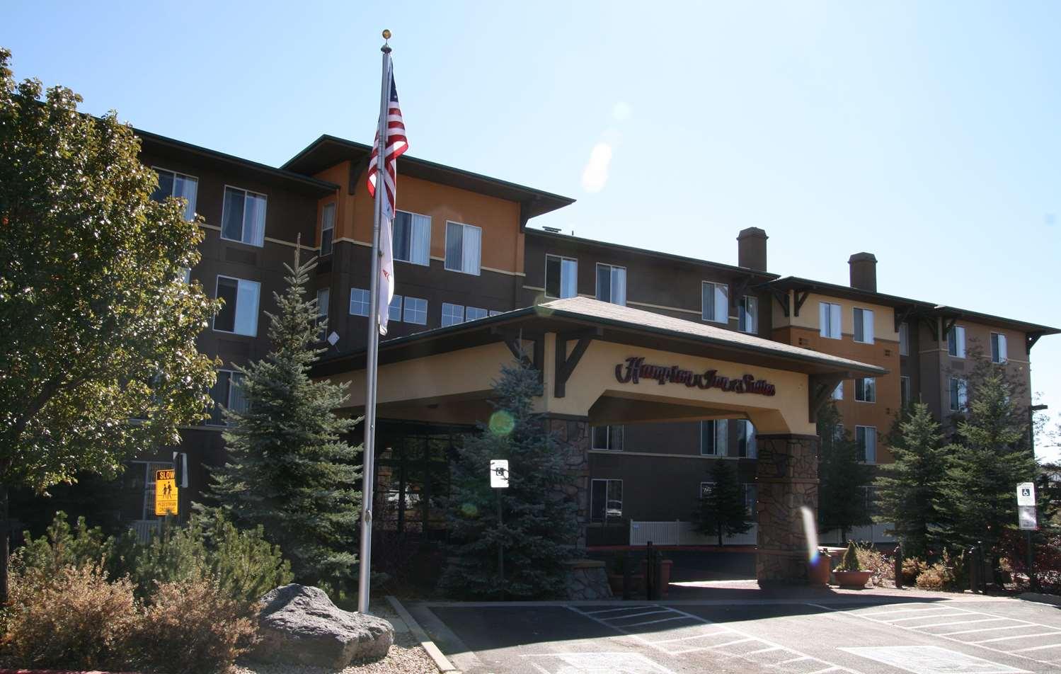 Hampton Inn and Suites Flagstaff — 2