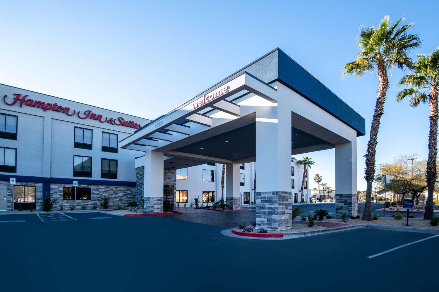Hampton Inn & Suites Las Vegas-Henderson — 2