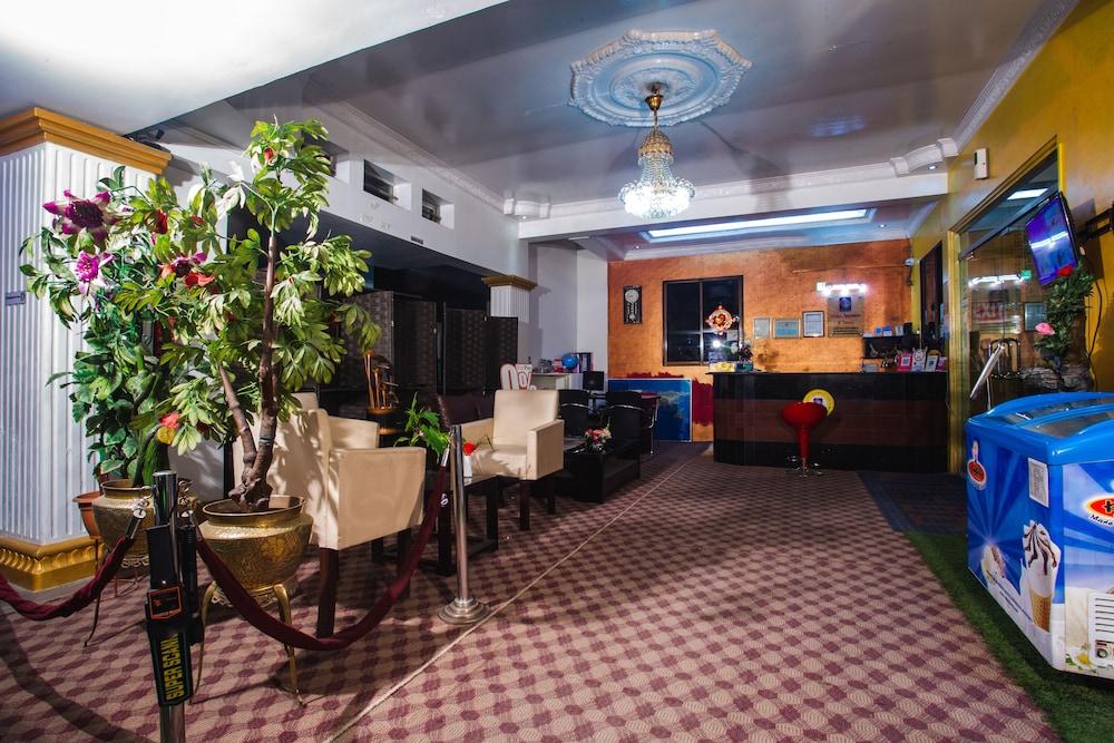 Babylon Garden Serviced Apartments — 8