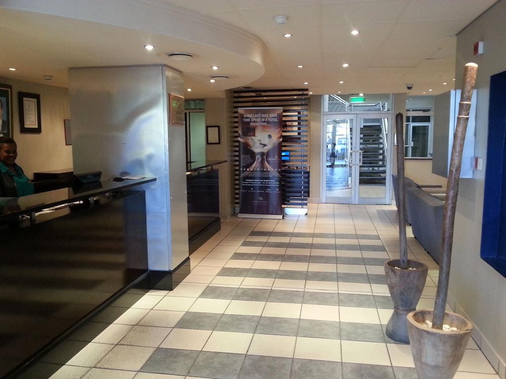 Peermont Metcourt - Francistown — 3