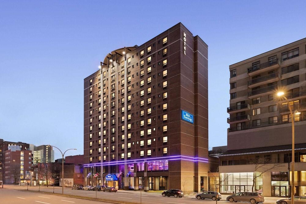 Travelodge Hotel By Wyndham Montreal Centre — 1