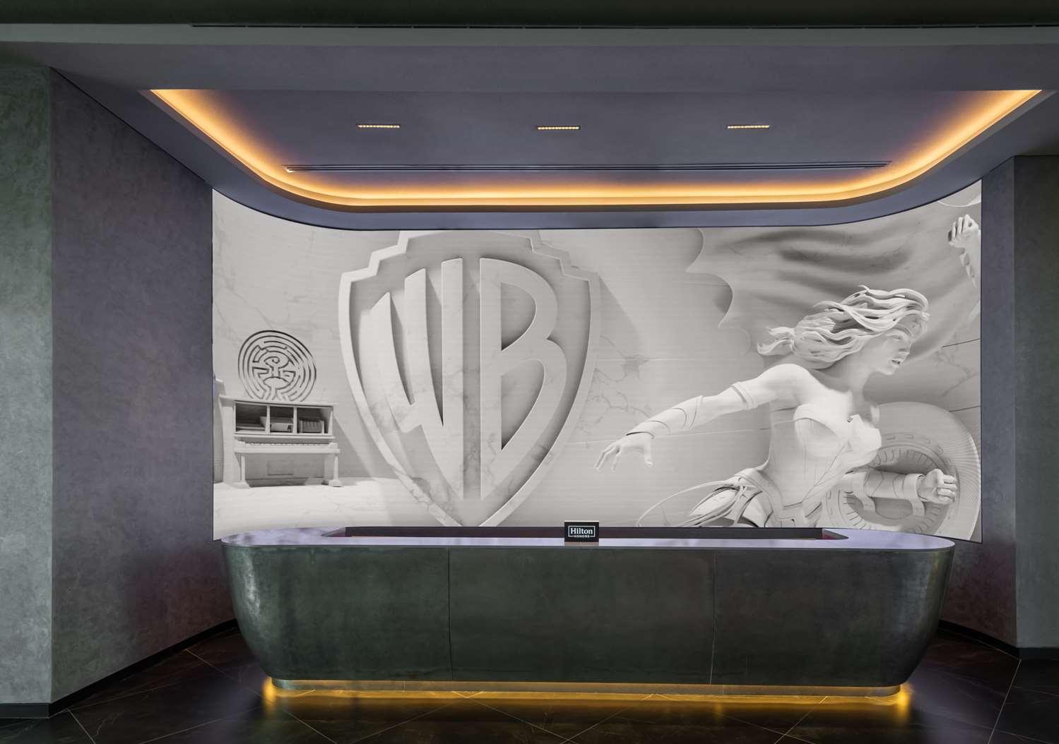 The WB Abu Dhabi, Curio Collection by Hilton — 3