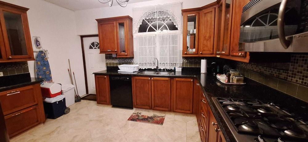 GoBajac Guest Apartments 1187938 — 9