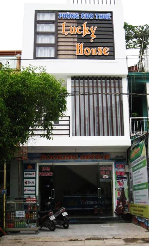 Lucky House Hotel — 2
