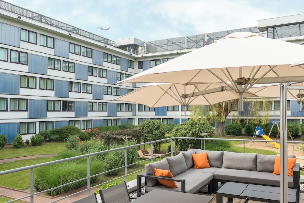 NOVOTEL BRUSSELS AIRPORT — 4